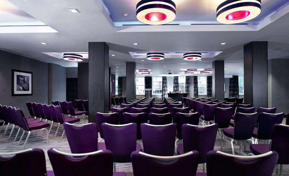 Doubletree By Hilton London - West End Hotel Perniagaan gambar